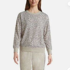 Tek Gear Leopard Print Fleece Oatmeal & Grey Crewneck Sweatshirt Sizes M & L